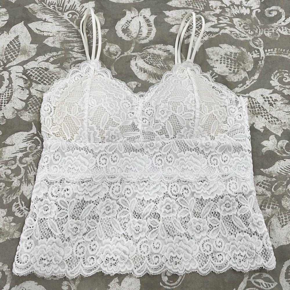 LACE CROP TOP🤍🤍WHITE, S/M
